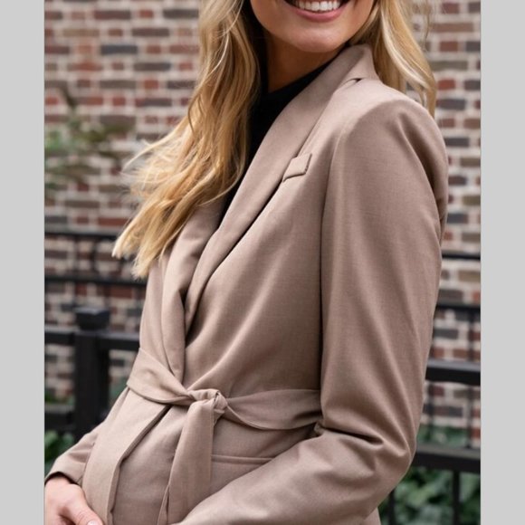 NWT maternity belted blazer collar khaki - Picture 5 of 5